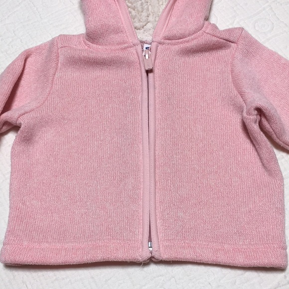 0-3m (5/$20) Toasty Hoodie by Old Navy - Picture 7 of 16